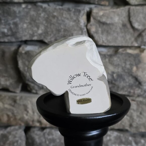 Vintage Willow Tree "Grandmother" Collectible Figurine - Picture 2 of 2